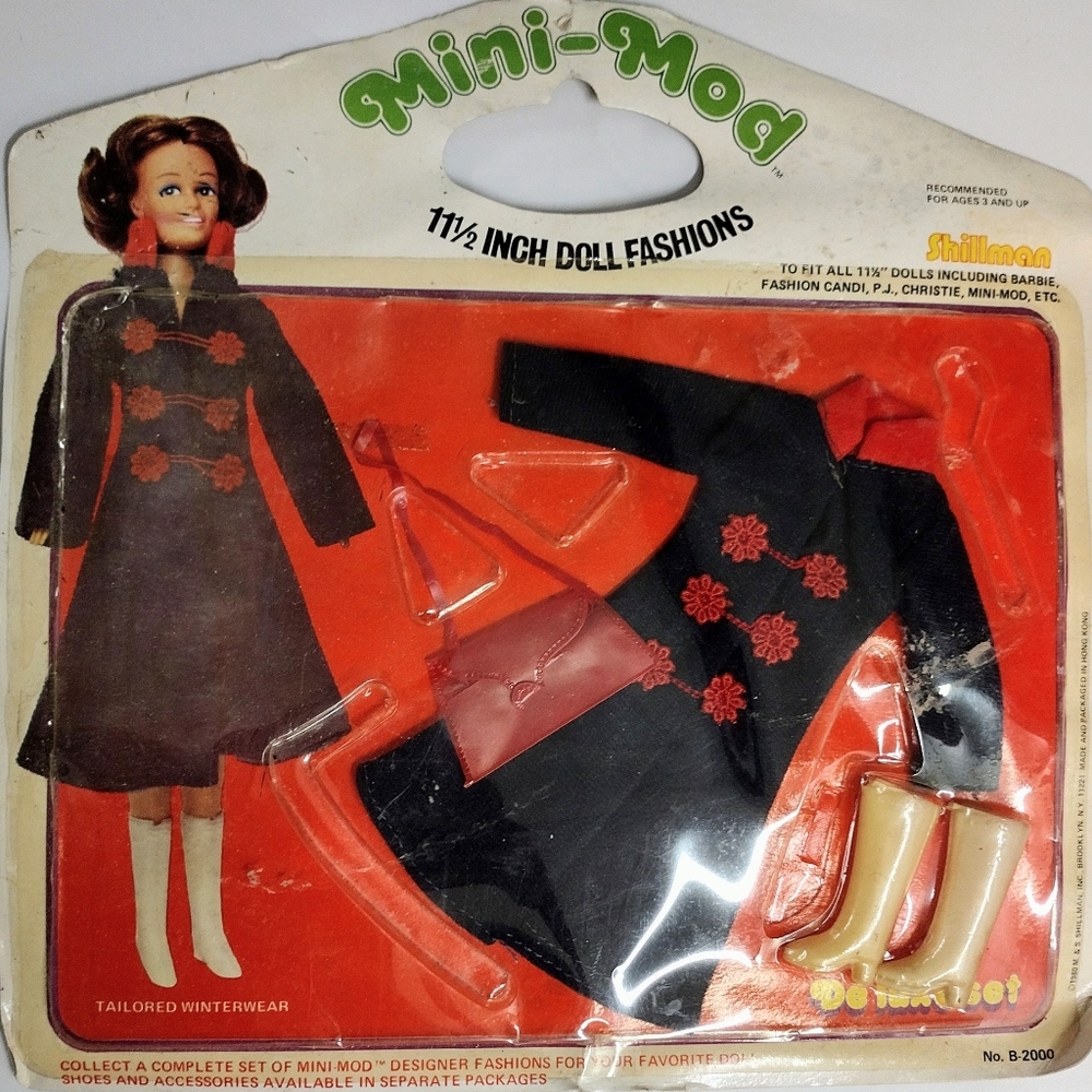VINTAGE 1980 MINI-MOD 11 1/2"  DOLL CLOTHING NIB "TAILORED WINTERWEAR" Coat